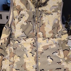 Kuiu Camo Puffer Vest